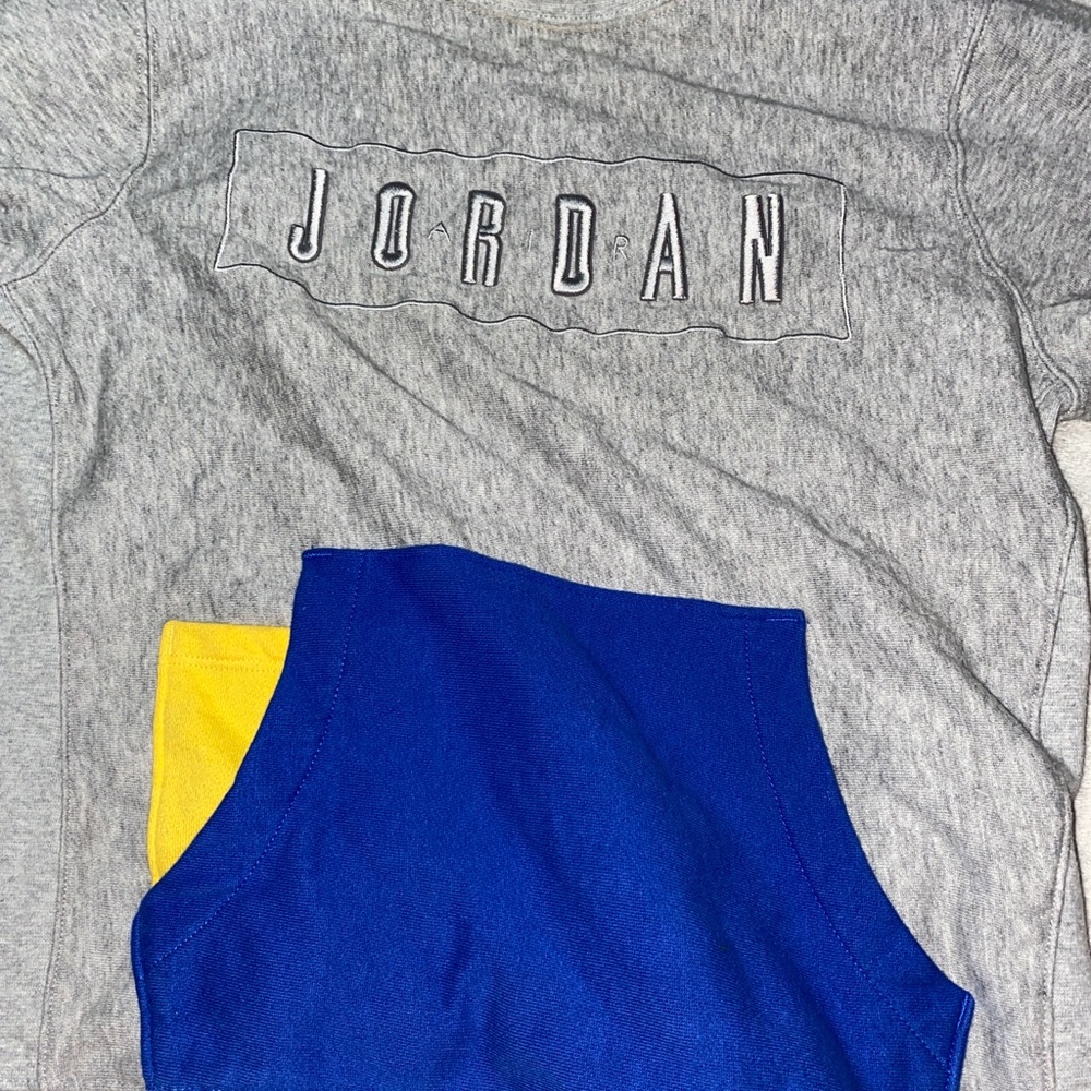 Jordan’s sweatshirt
